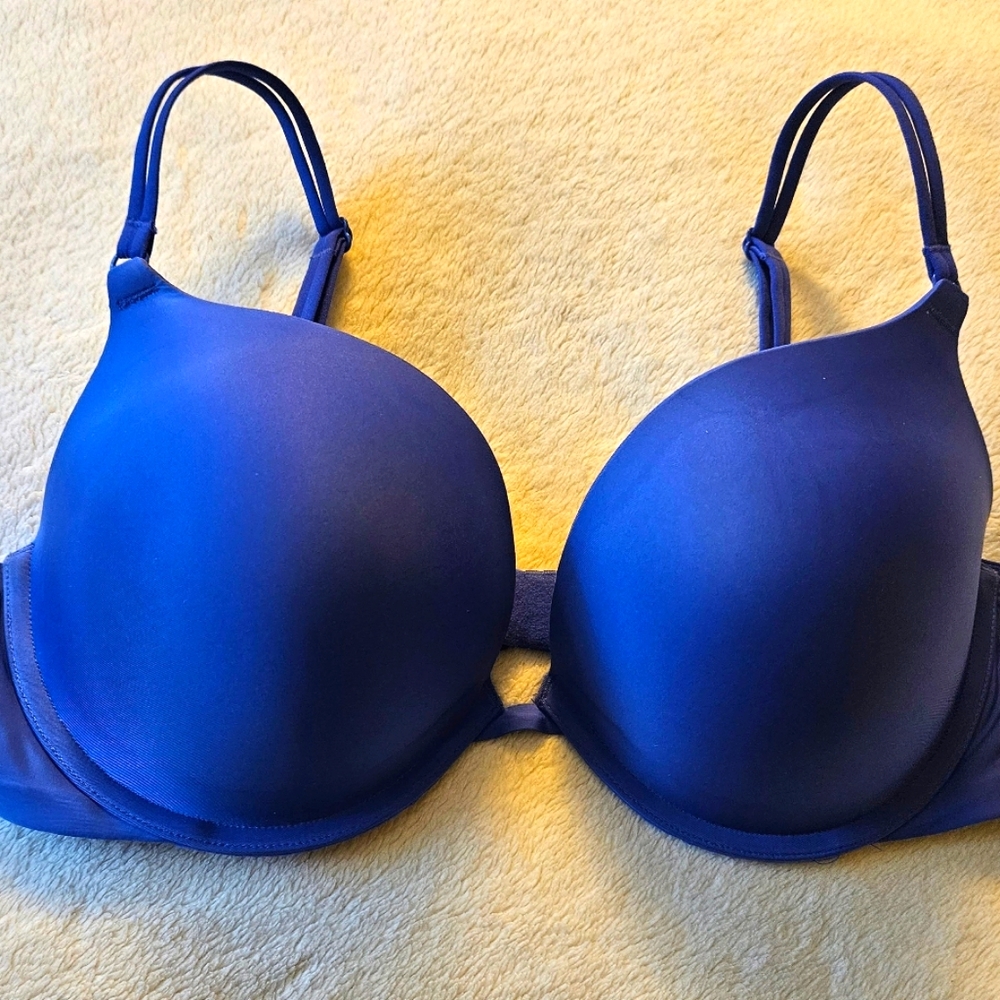 VICTORIA'S SECRET 💙DENIUM Blue💙 BRA 38C PUSH -UP 💙